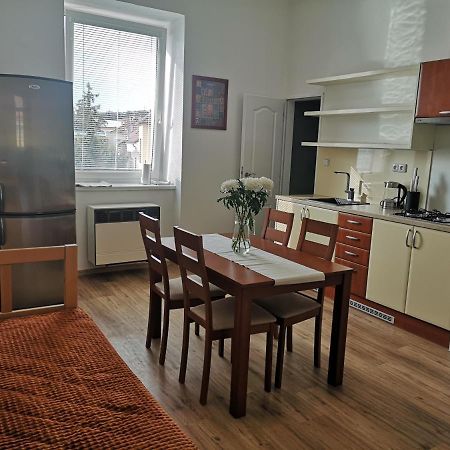 Fine Apartment In Centrum Of Slany With Aircondition Exterior foto