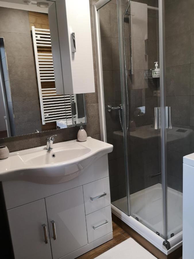 Fine Apartment In Centrum Of Slany With Aircondition Exterior foto